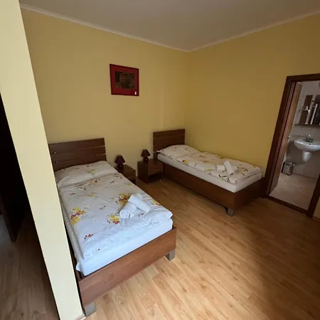 Penzión pre hostí Terra Wylak Winery Velke Zaluzie